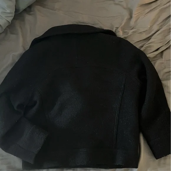 Peacoat - Picture 3 of 3